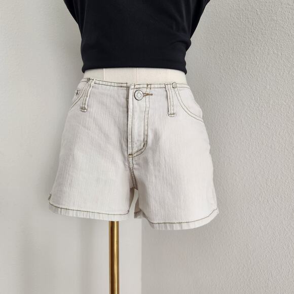 Vintage Y2K No Boundaries Khaki White Low Rise Shorts Waistless Hip Hugger 4 - Picture 9 of 9